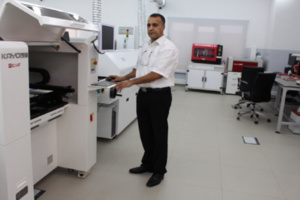 سطات.. مجمع الابتكار للبحث والتنمية خطوة رائدة لخلق الثروة من داخل المحيط الجامعي سطات.. مجمع الابتكار للبحث والتنمية خطوة رائدة لخلق الثروة من داخل المحيط الجامعي