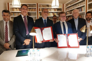 الجامعة المغربية تجعل من الانفتاح على المحيط الدولي ركيزة أساسية لرؤيتها الاستراتيجية الجامعة المغربية تجعل من الانفتاح على المحيط الدولي ركيزة أساسية لرؤيتها الاستراتيجية