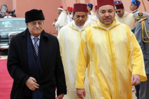 الملك محمد السادس يدعم حق الفلسطينين في إقامة دولة مستقلة الملك محمد السادس يدعم حق الفلسطينين في إقامة دولة مستقلة