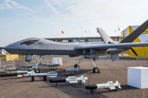 المغرب يقوي ترسانته الدفاعية بطائرات “ الدرون ” المغرب يقوي ترسانته الدفاعية بطائرات “ الدرون ”