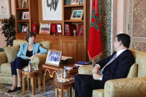 فرنسا تؤكد دعمها لمغربية الصحراء فرنسا تؤكد دعمها لمغربية الصحراء