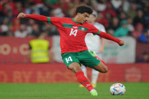 الجامعة تدافع عن أبوخلال