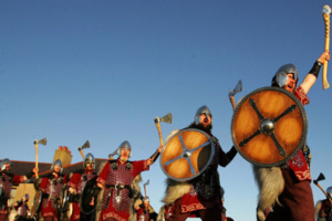 مهرجان الفايكينغ يشهد مشاركة نسائية مهرجان الفايكينغ يشهد مشاركة نسائية