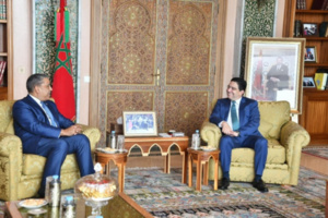 مباحثات مع وفد ممثل الكونغرس الأمريكي في الرباط مباحثات مع وفد ممثل الكونغرس الأمريكي في الرباط