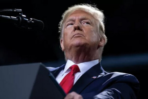 ترامب : سأوقف الصراع في أوكرانيا خلال 24 ساعة إذا أعيد انتخابي ترامب : سأوقف الصراع في أوكرانيا خلال 24 ساعة إذا أعيد انتخابي