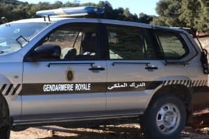 خمسيني يقدم على تصفية ثلاثة من أصدقائه بطريقة بشعة خمسيني يقدم على تصفية ثلاثة من أصدقائه بطريقة بشعة