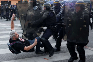 فرنسا: العنصرية الممنهجة وعنف الشرطة