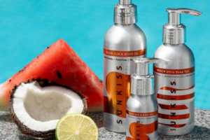 SunKiss تطلق أول واقي شمسي معطر في العالم SunKiss تطلق أول واقي شمسي معطر في العالم
