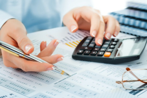 رسمي.. عجز الميزانية يصل إلى 29,2 مليار درهم عند متم يوليوز 2023 رسمي.. عجز الميزانية يصل إلى 29,2 مليار درهم عند متم يوليوز 2023