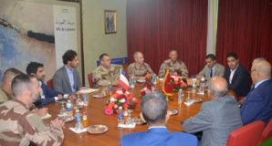 باريس تبعث وفدا دبلوماسيا و عسكريا رفيع المستوى للعيون.. وهذه تفاصيل لقاءه بحمدي ولد الرشيد باريس تبعث وفدا دبلوماسيا و عسكريا رفيع المستوى للعيون.. وهذه تفاصيل لقاءه بحمدي ولد الرشيد