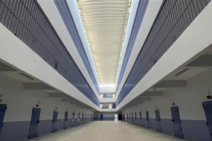 عطلة «بينية» للسجناء عطلة «بينية» للسجناء