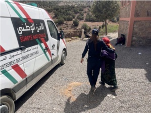 زلزال الحوز..11048 بطاقة تعريف منجزة من طرف فرق الامن الوطني المتنقلة زلزال الحوز..11048 بطاقة تعريف منجزة من طرف فرق الامن الوطني المتنقلة