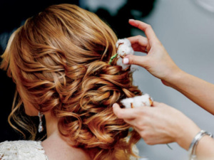 مصفف شعر أردني ينظم بالمغرب دورة تدريبية في فن تسريحات الشعر مصفف شعر أردني ينظم بالمغرب دورة تدريبية في فن تسريحات الشعر