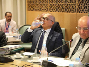 الحكومة توافق على إنهاء “زمن التعاقد” وجلسات للحوار لحسم توصيف أساتذة الأكاديميات الحكومة توافق على إنهاء “زمن التعاقد” وجلسات للحوار لحسم توصيف أساتذة الأكاديميات