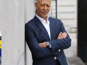 بعد فصله من قناة فرنسية… رشيد مباركي يخوض تجربة إعلامية جديدة في المغرب بعد فصله من قناة فرنسية… رشيد مباركي يخوض تجربة إعلامية جديدة في المغرب