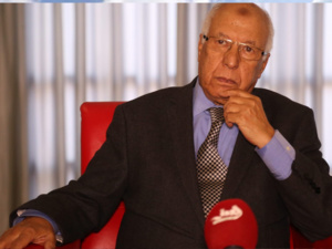 أستاذ الأجيال مولاي امحمد الخليفة يصدر كتابا بعنوان "يراع الذاكرة"
