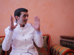 وفاة الفنان الأمازيغي الشاب رشيد إنرزاف بعد صراع مع المرض وفاة الفنان الأمازيغي الشاب رشيد إنرزاف بعد صراع مع المرض