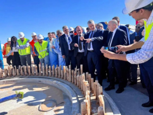 الحكومة تحدد برنامج تشغيل محطات لتحلية مياه البحر الحكومة تحدد برنامج تشغيل محطات لتحلية مياه البحر