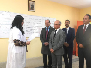 شكيب بنموسى يتفقّد عملية تنزيل الدعم التربوي بالمحمدية