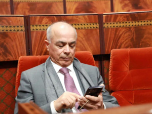 بنموسى يكيف البرامج الدراسية ويدعو الأسر للانخراط في الدعم التربوي