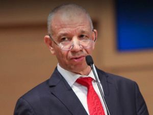 ماذا تخفي الخطبة العصماء التي ألقاها إسلامي الطغمة العسكرية على الحدود المغربية الجزائرية؟ ماذا تخفي الخطبة العصماء التي ألقاها إسلامي الطغمة العسكرية على الحدود المغربية الجزائرية؟