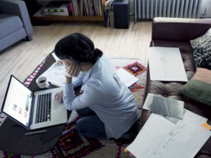 أربع طرق فعالة ومريحة لخلق بيئة صحية للعمل من المنزل أربع طرق فعالة ومريحة لخلق بيئة صحية للعمل من المنزل