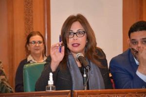 عنف وبلطجة بمجلس جماعة الرباط والأغلبية تحمّل مسؤولية ما آل اليه الوضع لرئيسة المجلس عنف وبلطجة بمجلس جماعة الرباط والأغلبية تحمّل مسؤولية ما آل اليه الوضع لرئيسة المجلس