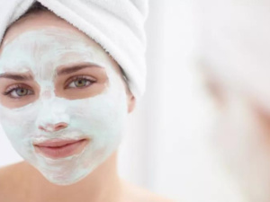 وصفات طبيعية لنضارة البشرة وتفتيحها في رمضان وصفات طبيعية لنضارة البشرة وتفتيحها في رمضان