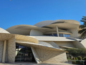 متحف قطر الوطني.. تحفة معمارية في حضن الدوحة متحف قطر الوطني.. تحفة معمارية في حضن الدوحة