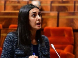 الضرائب.. الحكومة تتمسك بالحجز من المنبع الضرائب.. الحكومة تتمسك بالحجز من المنبع