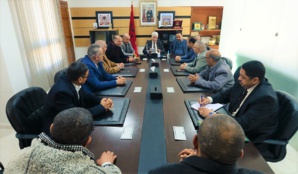 توقيع اتفاقية لفك العزلة توقيع اتفاقية لفك العزلة