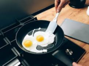 أواني منزلية قد تسبب لك مرض السرطان، احذري استعمالها أواني منزلية قد تسبب لك مرض السرطان، احذري استعمالها