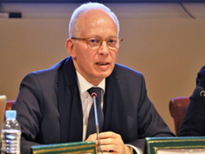 محمد بشير الراشدي: الوقاية من الفساد ومكافحته أولوية وطنية أساسية لتحقيق التنمية المتينة والدامجة محمد بشير الراشدي: الوقاية من الفساد ومكافحته أولوية وطنية أساسية لتحقيق التنمية المتينة والدامجة