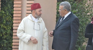 إحالة 10 متهمين على قاضي التحقيق من ضمنهم بلقايد و وية والوالي المعزول لبجيوي .. إحالة 10 متهمين على قاضي التحقيق من ضمنهم بلقايد و وية والوالي المعزول لبجيوي ..