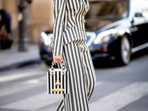 سراويل النساء الكلاسيكية: تاريخ طويل من الأناقة والأنوثة عبر العصور سراويل النساء الكلاسيكية: تاريخ طويل من الأناقة والأنوثة عبر العصور