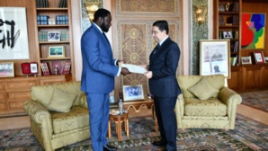 بوريطة يستقبل وزير الخارجية الغامبي حاملا رسالة خطية إلى جلالة الملك من رئيس غامبيا بوريطة يستقبل وزير الخارجية الغامبي حاملا رسالة خطية إلى جلالة الملك من رئيس غامبيا