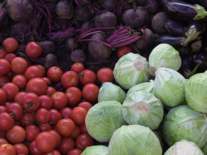 موريتانيا: انخفاض أسعار الخضر المستوردة من المغرب إلى النصف بعد إلغاء الرسوم الجمركية موريتانيا: انخفاض أسعار الخضر المستوردة من المغرب إلى النصف بعد إلغاء الرسوم الجمركية