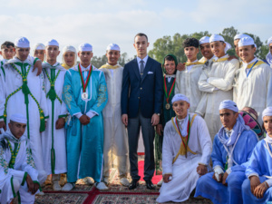 ختام جائزة الحسن الثاني لفنون الفروسية التقليدية في الرباط: تكريم الفرسان وتألق الروح الرياضية ختام جائزة الحسن الثاني لفنون الفروسية التقليدية في الرباط: تكريم الفرسان وتألق الروح الرياضية