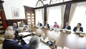 الرباط.. انعقاد الاجتماع العاشر للجنة البين وزارية المكلفة ببرنامج إعادة البناء والتأهيل العام للمناطق المتضررة من زلزال الحوز الرباط.. انعقاد الاجتماع العاشر للجنة البين وزارية المكلفة ببرنامج إعادة البناء والتأهيل العام للمناطق المتضررة من زلزال الحوز