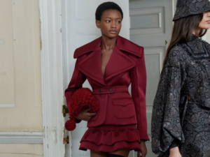 استعراض مجموعة "Winter Solstice" من Noon by Noor: تجسيد للأناقة والإبداع استعراض مجموعة "Winter Solstice" من Noon by Noor: تجسيد للأناقة والإبداع