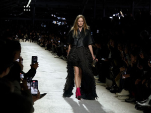 تأثير الصين على الماركات الراقية: تحديات وانعكاسات تأثير الصين على الماركات الراقية: تحديات وانعكاسات