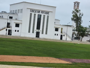 أشغال تجديد ملعب "لاكازابلانكيز" تقترب من الاكتمال أشغال تجديد ملعب "لاكازابلانكيز" تقترب من الاكتمال