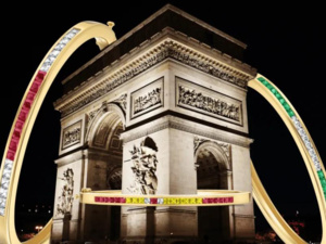 المصممة أليسون كويد: مجوهراتي المستوحاة من الألعاب الأولمبية تحتفي بثقافة البلدان المصممة أليسون كويد: مجوهراتي المستوحاة من الألعاب الأولمبية تحتفي بثقافة البلدان