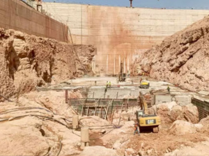 تقدم ملحوظ في بناء سد "واد لخضر" بأزيلال لتعزيز الموارد المائية تقدم ملحوظ في بناء سد "واد لخضر" بأزيلال لتعزيز الموارد المائية