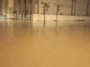 فيضانات سمارة: ليلة من الأمطار الغزيرة تكشف عن أزمة ملحة فيضانات سمارة: ليلة من الأمطار الغزيرة تكشف عن أزمة ملحة