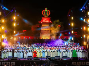 إفران تكرم البطل سفيان البقالي في انطلاقة مهرجانها الدولي السادس إفران تكرم البطل سفيان البقالي في انطلاقة مهرجانها الدولي السادس