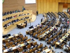 الاتحاد الأفريقي مدعو إلى معاقبة الجزائر وبوليساريوها الاتحاد الأفريقي مدعو إلى معاقبة الجزائر وبوليساريوها