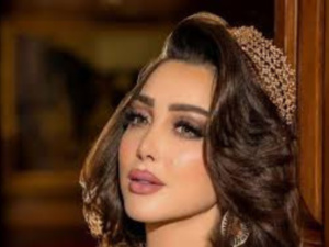 بسمة بوسيل: "عودتي إلى الغناء كانت أمرًا بديهيًا" بسمة بوسيل: "عودتي إلى الغناء كانت أمرًا بديهيًا"