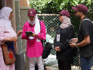 انطلاق عملية الإحصاء العام للسكان والسكنى في الدار البيضاء: تجاوب كبير واستخدام للتكنولوجيا الحديثة انطلاق عملية الإحصاء العام للسكان والسكنى في الدار البيضاء: تجاوب كبير واستخدام للتكنولوجيا الحديثة