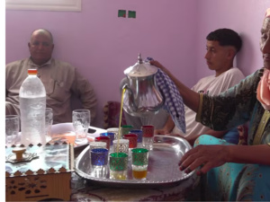 الذكرى السنوية لزلزال تارودانت: عودة الحياة بفرحة المتضررين إلى منازلهم الجديدة الذكرى السنوية لزلزال تارودانت: عودة الحياة بفرحة المتضررين إلى منازلهم الجديدة